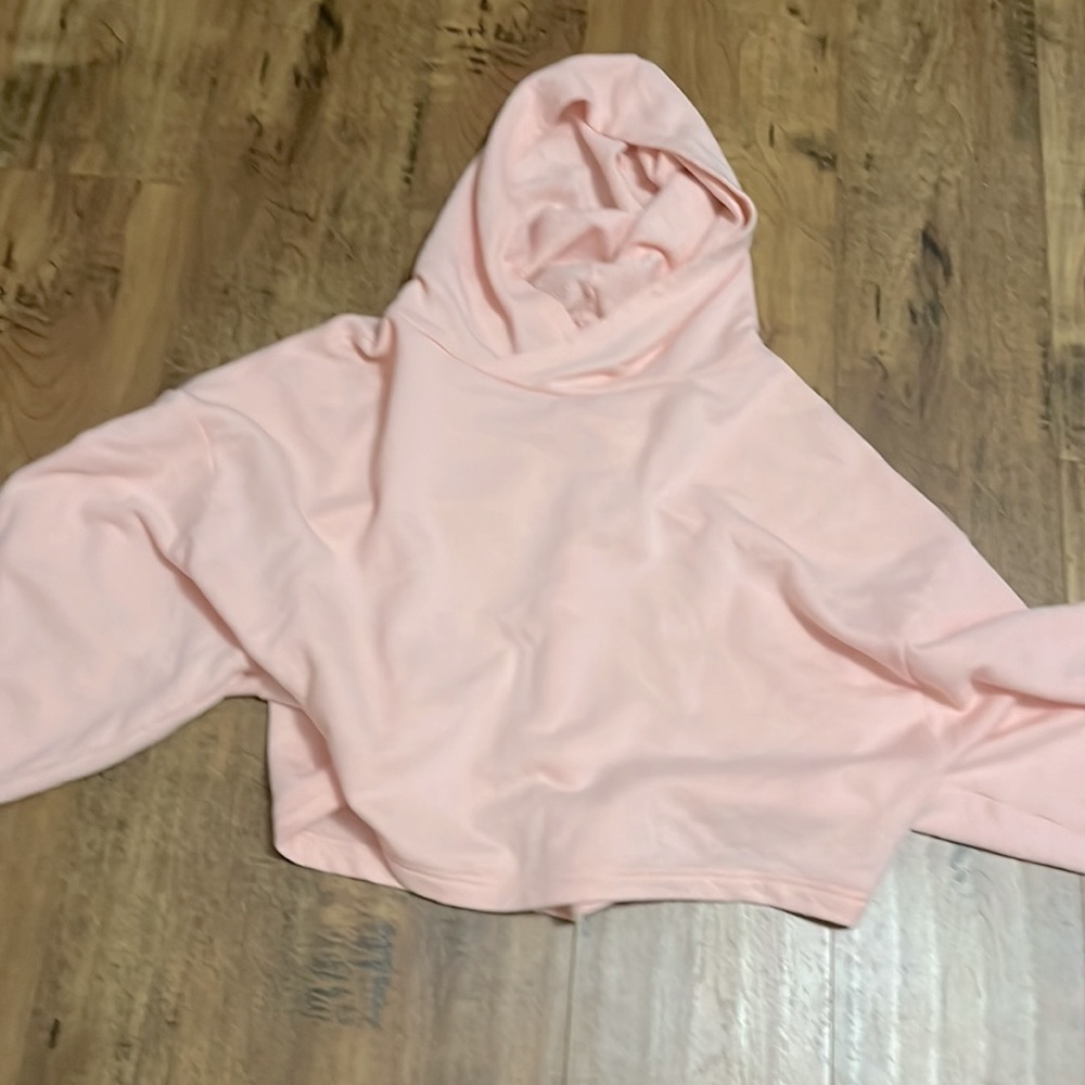 NWOT fabletics cropped hoodie!